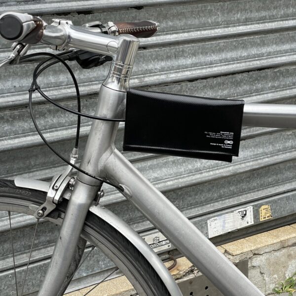 La véloche, accroche-moi où tu veux !